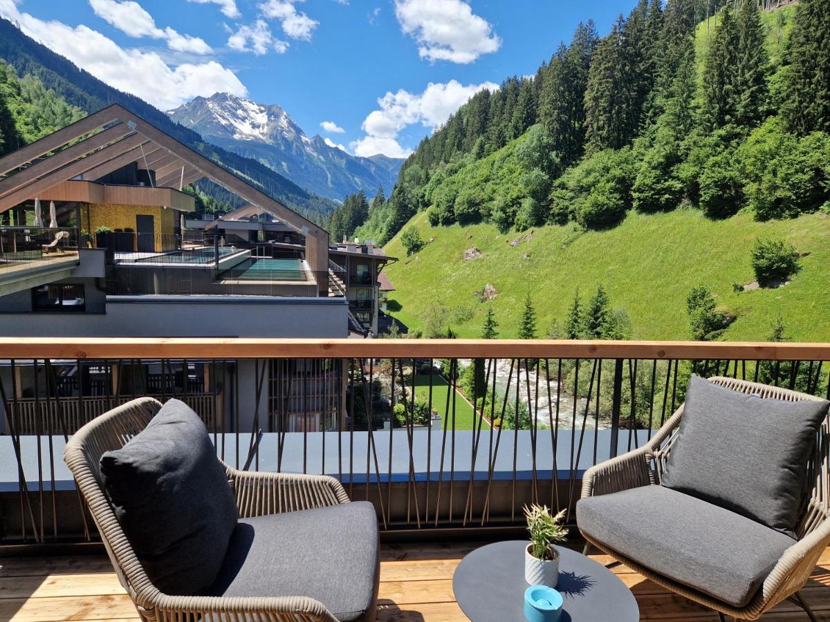 Hotel Zillergrundrock Luxury Mountain