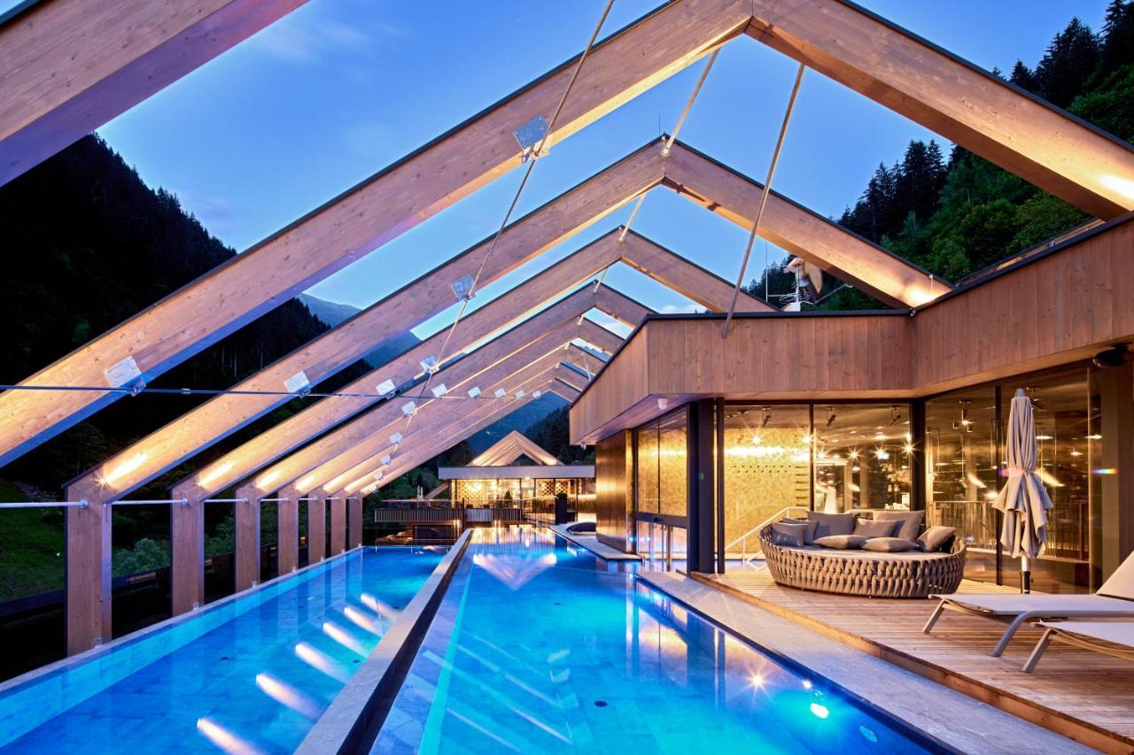Zillergrundrock Luxury Mountain 4* Mayrhofen